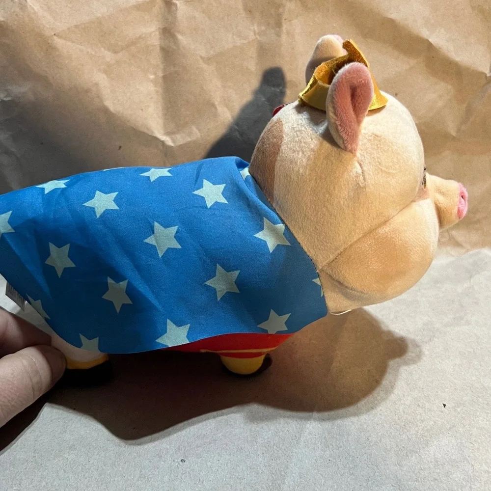 DC League of Super-Pets PB the Pig Plush Wonder Woman Costume Tan‎ Blue New
